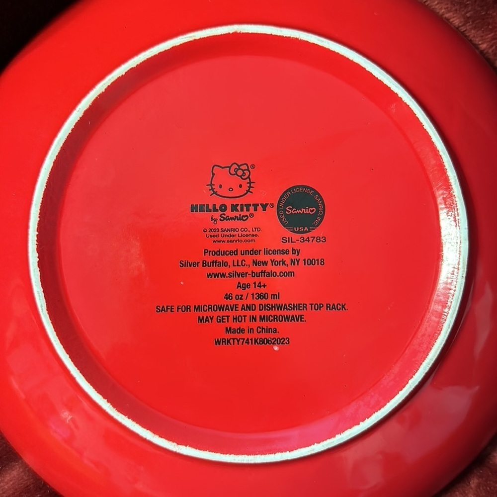 New Hello Kitty Bowl Set - Picture 3 of 3